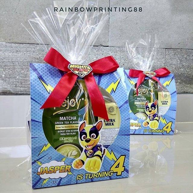 

WRAPPING PARCEL/GOODIE BAG BIRTHDAY CUSTOM