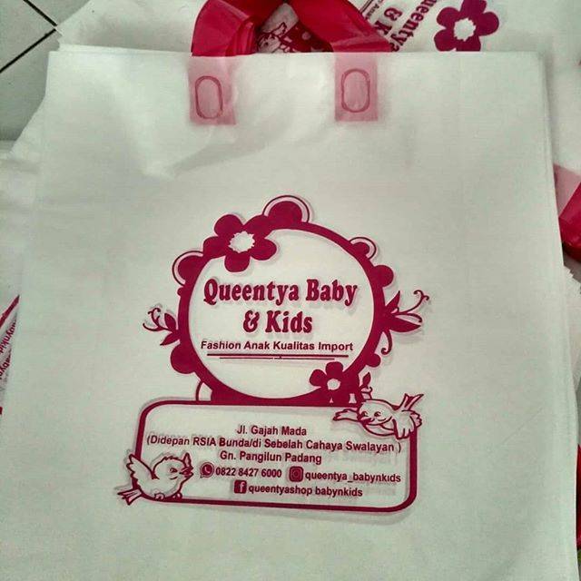 

Sablon plastik model tali termurah ukuran 30x30