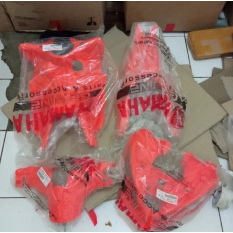 COVER SET MX NEW 135 HITAM ORANGE MERAH PART ORIGINAL YAMAHA
