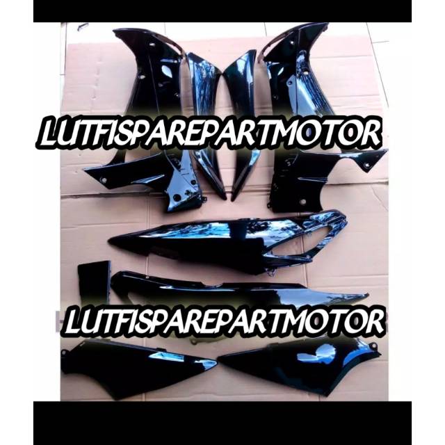 Cover Body Supra x 125 lama 2005 2006 hitam