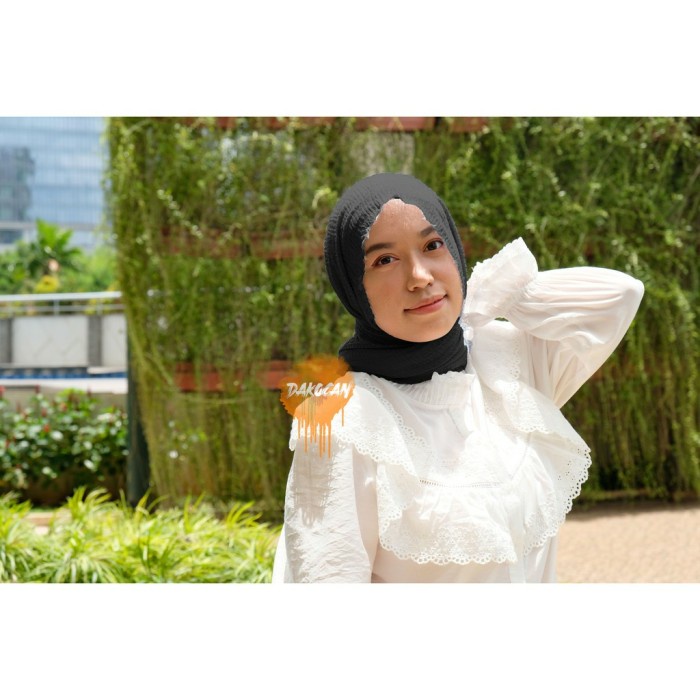 PASHMINA- PASHMINA CRINKLE LAVANYA CRINGKLE AZARA PASMINA - BLACK -PASHMINA.