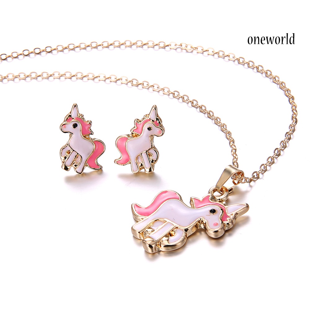 OW@ Women Fashion Alloy Oil Painting Pony Pendant Necklace Party Jewelry Accessory