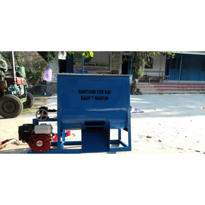 Mixer Pengaduk Pakan Ternak kapasitas 100 kg