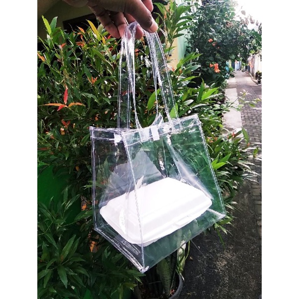 

20x20x15 beli satuan boleh banget! tas mika list murah! tas mika polos murah! tas parcel lebaran!