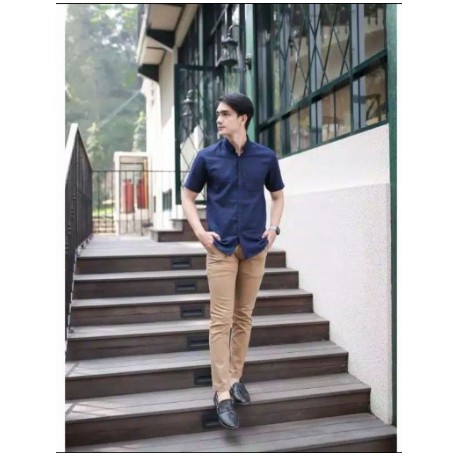 kemeja polos pria cowo lengan pendek slimfit hitam putih navy army maron kekinian