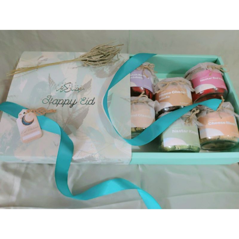 

Paradise Gift Hampers Idul Fitri Large Package (Exclusive Hard Box)