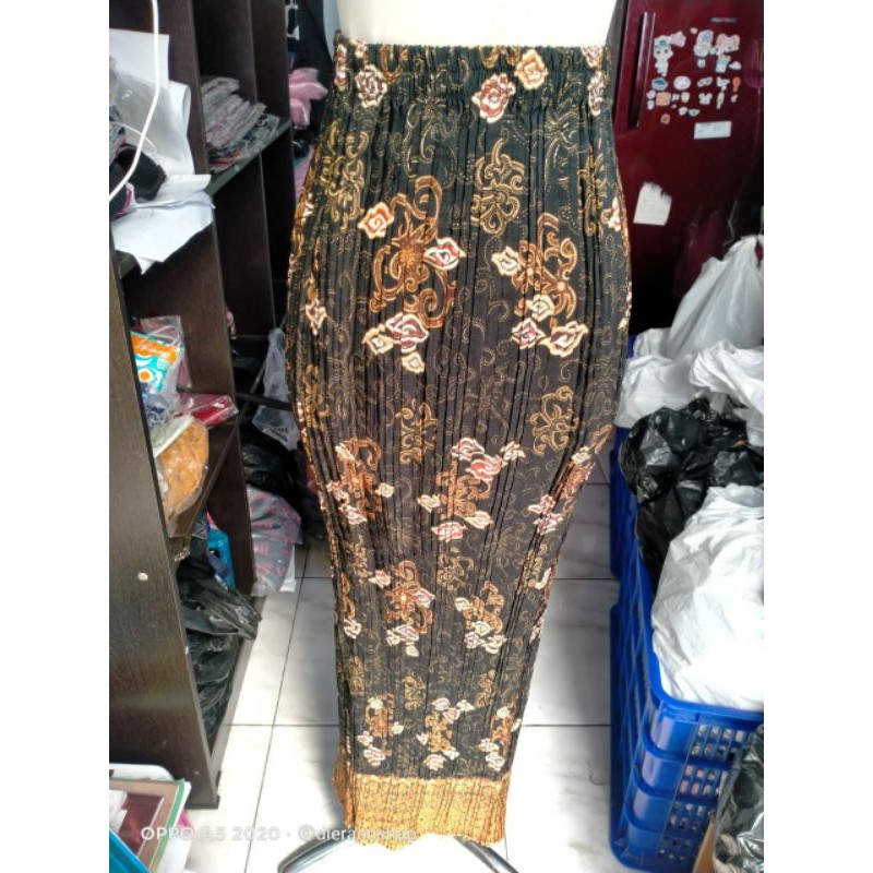 COD ROK PLISKET MUAT JUMBO BATIK BAWAHAN KEBAYA ROK BATIK JUMBO-PLISKET-MEGAMENDUNG