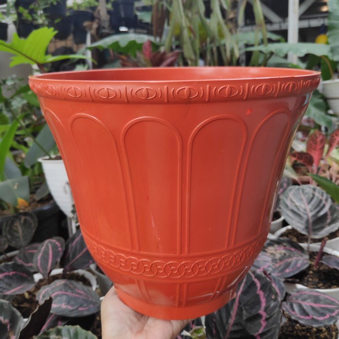 Pot Bunga Roma 25 Coklat Bata / Pot Tanaman / Pot Plastik