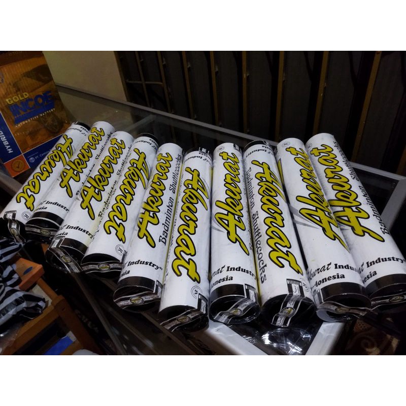 Shuttlecock Akurat Putih