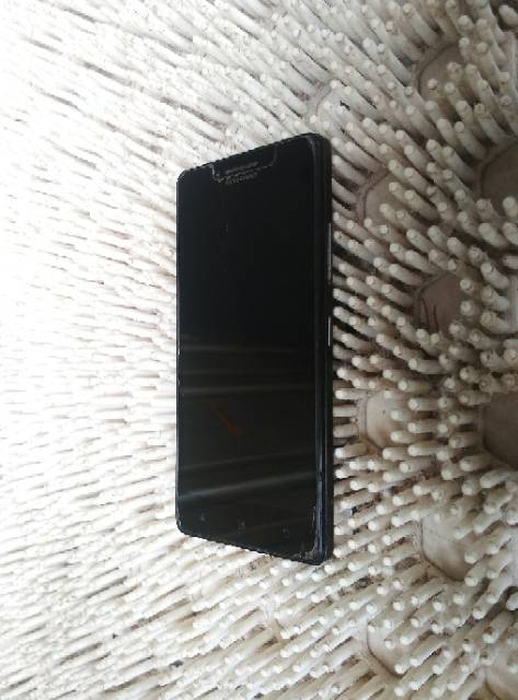 Lenovo A 6000 Ram 2gb 16gb Hape a6000 plus Lte 4G Second Mulus Fullset
