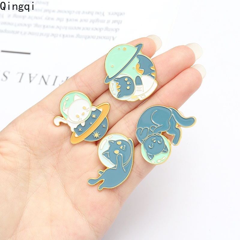 Bros Pin Enamel Bentuk Kartun Kucing Planet 5 Gaya Untuk Hadiah