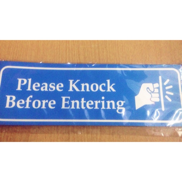 

Stiker Please Knock 10x30cm