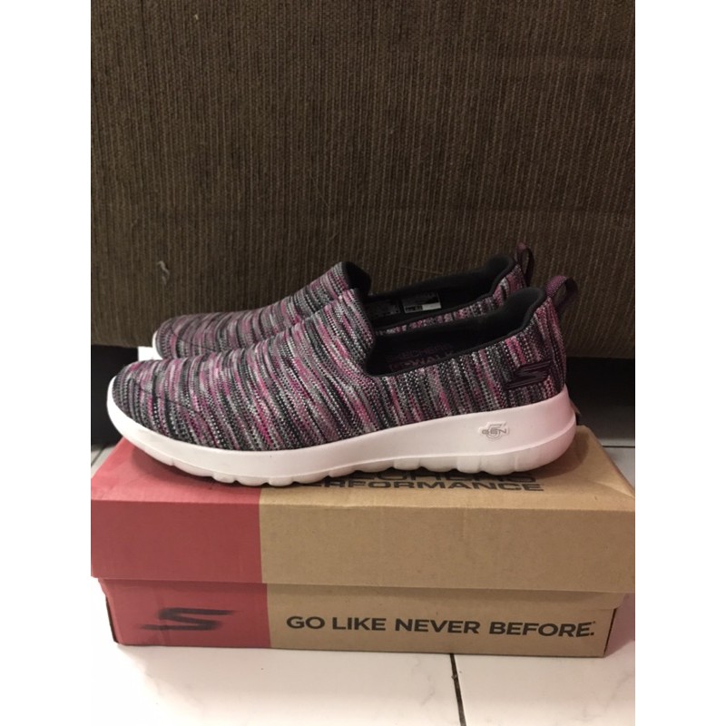 Skechers Go Walk Joy Terrific