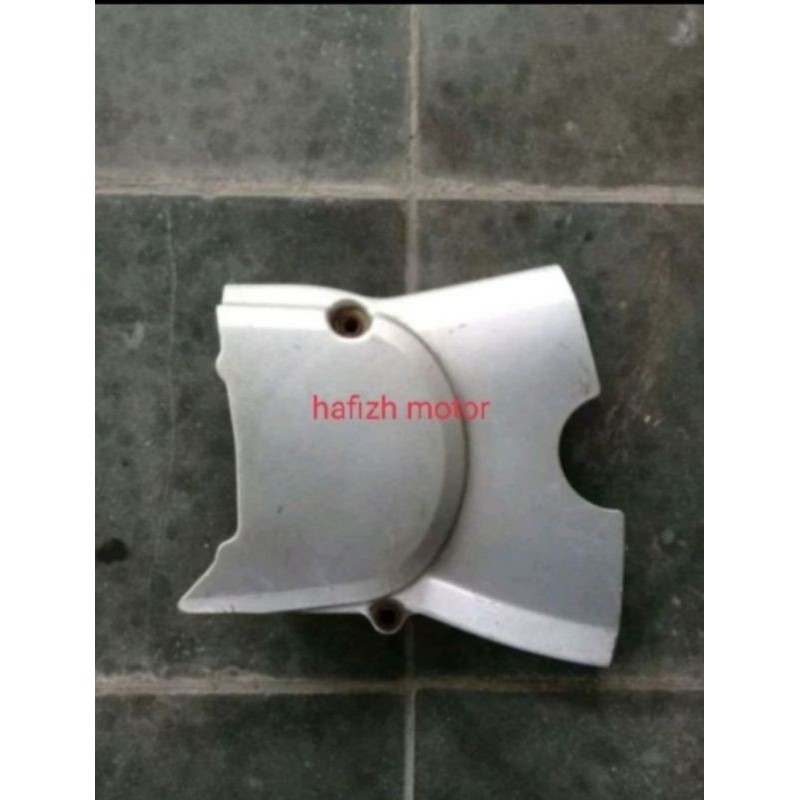 Tutup gir depan Supra fit lama