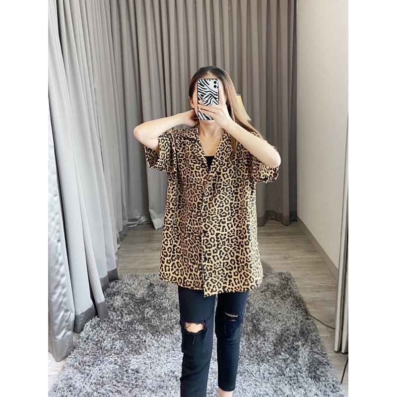 REAL PIC / kemeja pendek macan tutul / leopard / K 8546