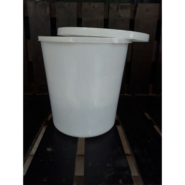 EMBER ES KRIM  8 Liter