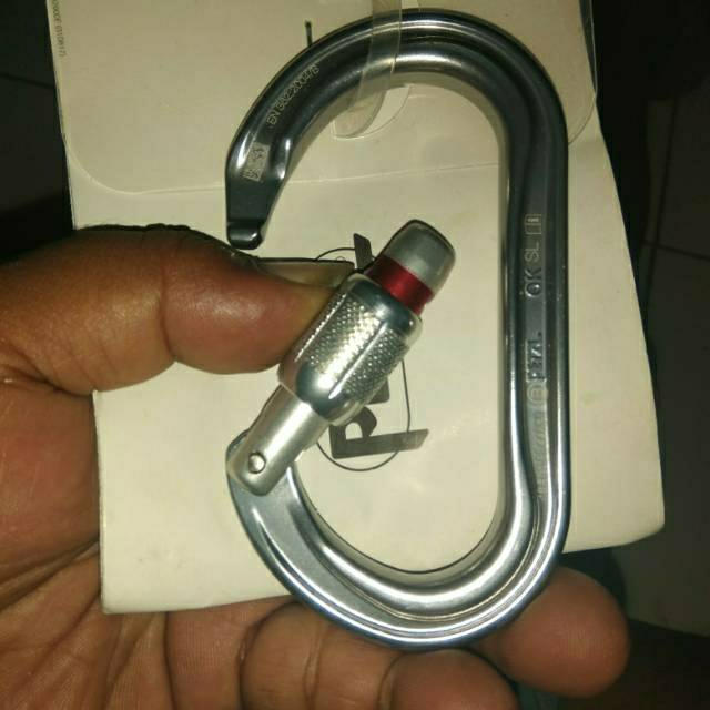 Carabiner petzl ok