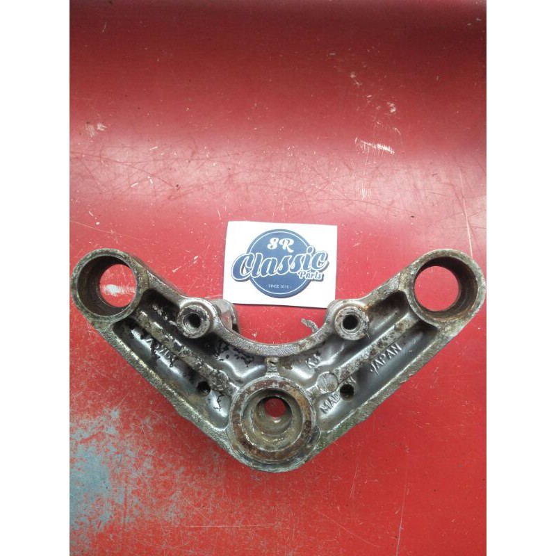 segitiga atas suzuki a100 econos ori