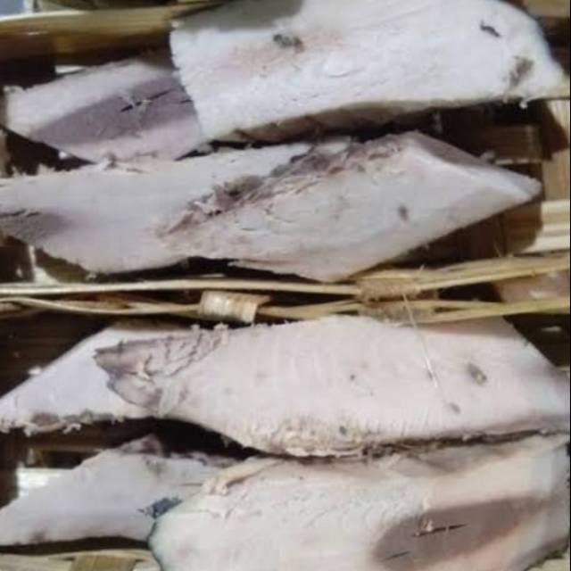 

Ikan Cue Tongkol 200 gr (2 kotak)