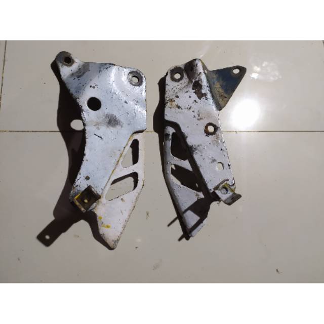 footstep belakang suzuki crystal tune
