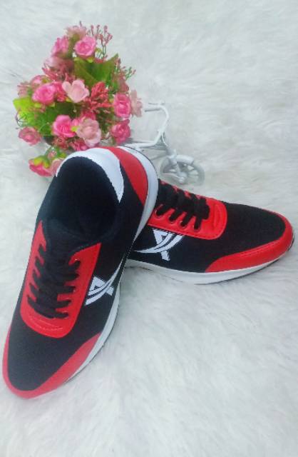 sepatu pria sneakers running fashion running BCX size 39-43