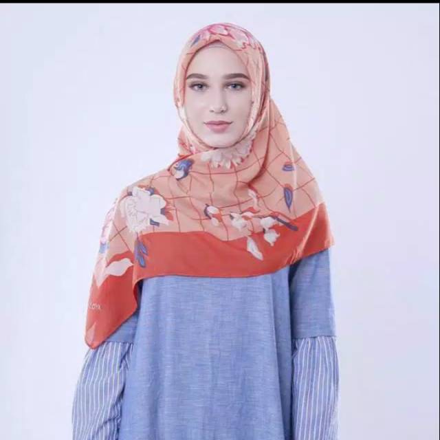 SALE..SORAYA SCARF ZOYA