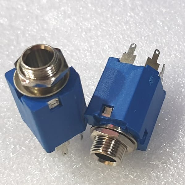 SOKET MIC STEREO / SOKET AKAI STEREO BIRU