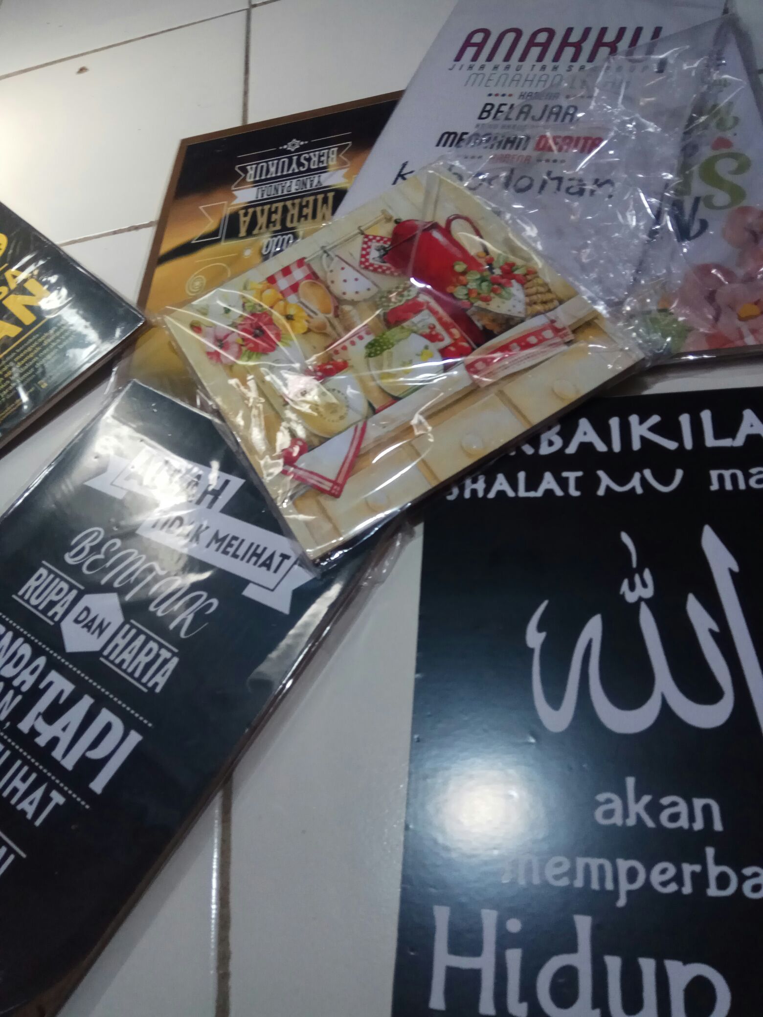 Hiasan Dinding Poster Kayu Al-281