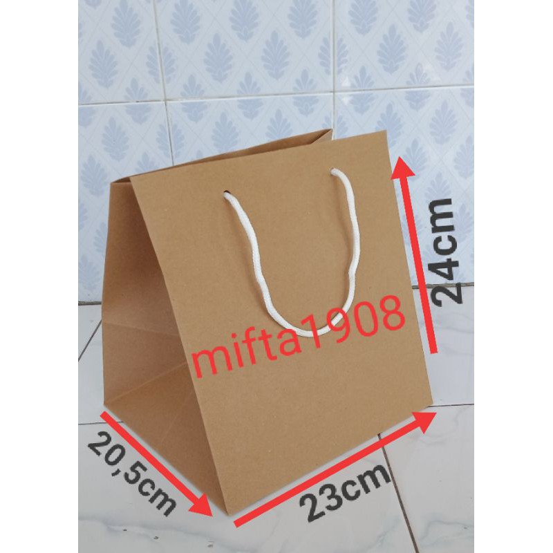 

paper bag/tas kertas ukuran R10k P23 X T24 X L20,5 Cm