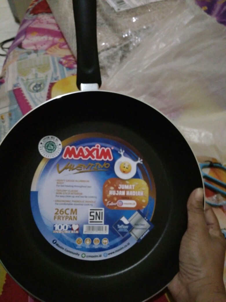 Frypan Maxim Valentino Dengan Diameter 26 Cm Dapat Digunakan Serbaguna Untuk Kebutuhan Penggorengan