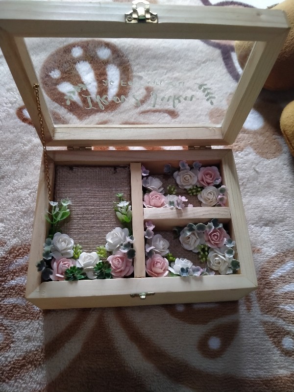 Tempat Perhiasan Cincin Mahar Kotak Perhiasan 3 Ruang