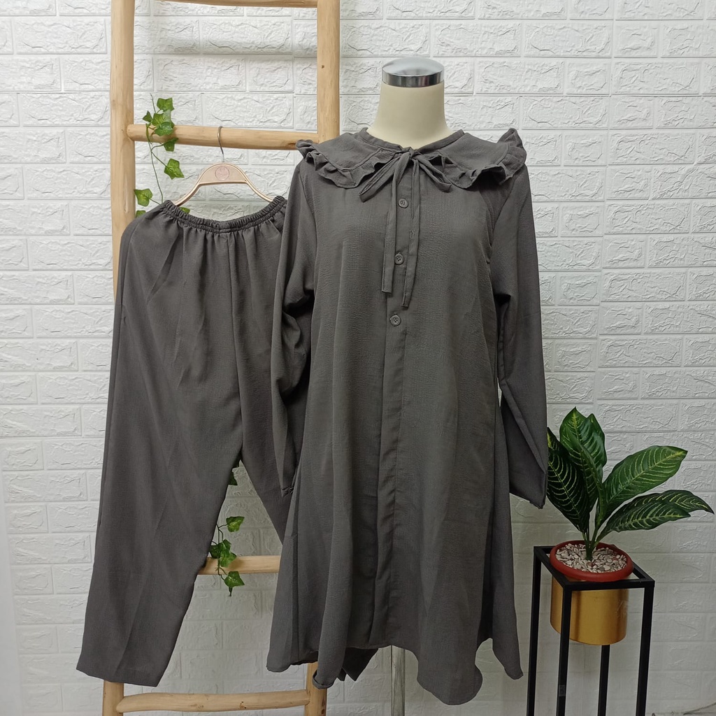 One Set Pakaian Wanita Outer - Set Wanita Bahan Cringkel Adem - One Set Muslim Kekinian - Baju Wanita Terbaru Cringkel - Baju Dewasa Jumbo Bahan Adem Tidak Menerawang - Baju One Set Wanita Dewasa Terbaru