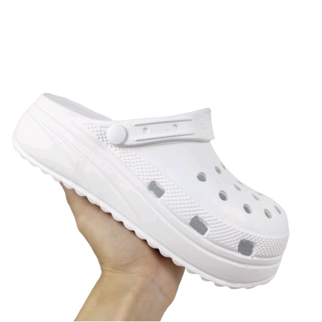 hot deals sandal crocs / wedges crocs / sandal kodok classic -- sandal wanita (sepatu sandal wedges)