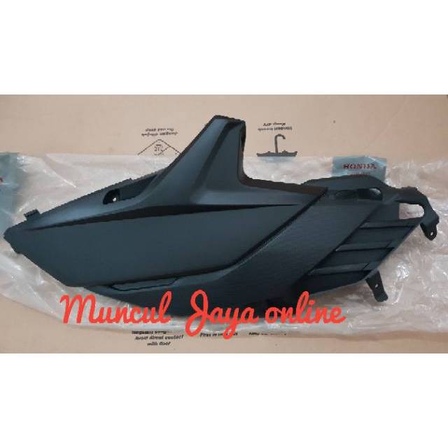 Cover L Body Side Sambungan Body Kiri Vario 110 Tecno Karbu 83620-KVB-N50