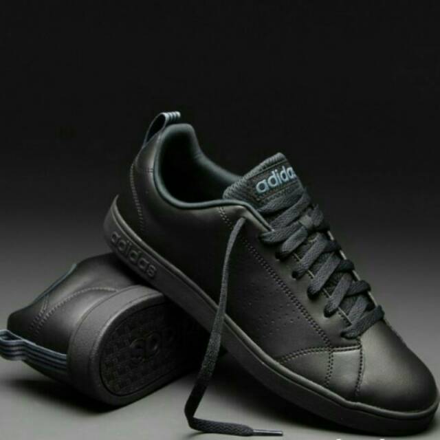 adidas advantage full black