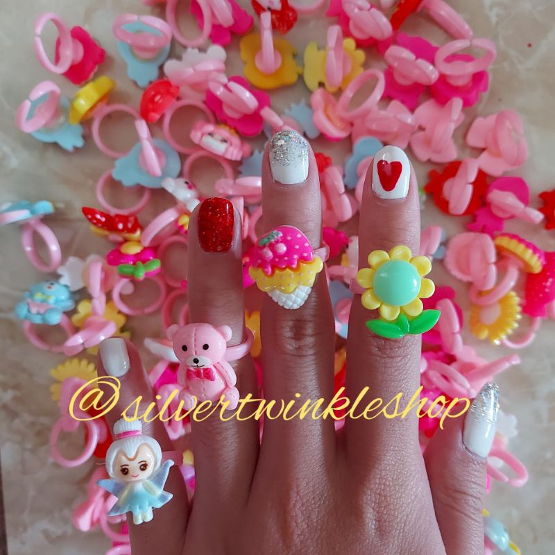 Cincin karakter anak murah / cincin plastik mainan anak motif hewan princess / cincin anak allsize /