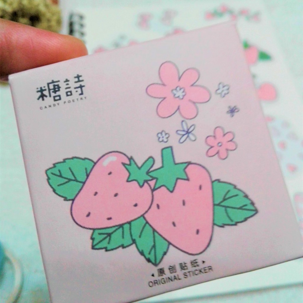 

45 Pcs Sticker Aesthetic/Sticker Box Strawberry Cute Untuk Menghias Journal/Scrapbook/Diary