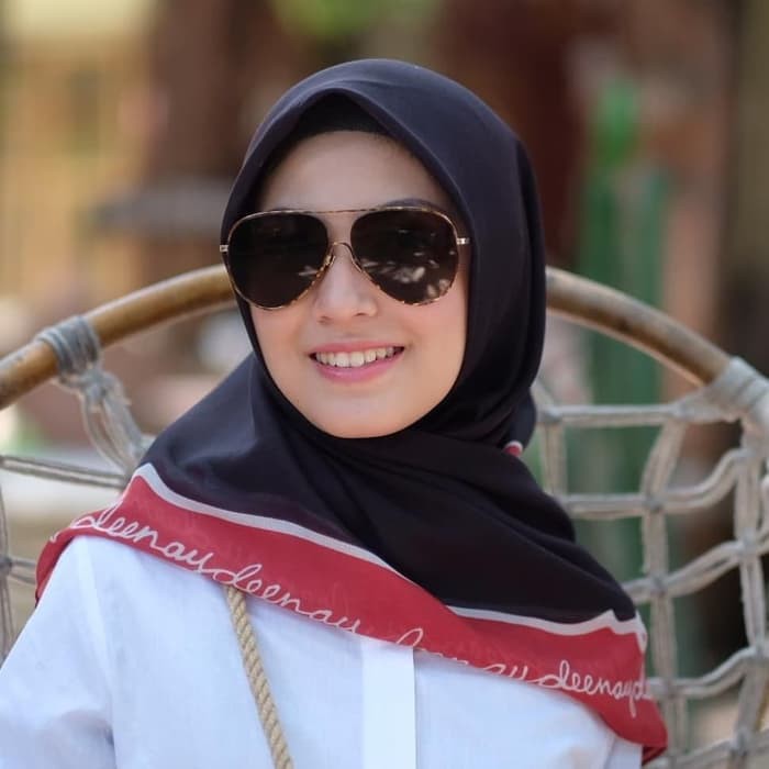 HIJAB DEENAY VOAL PLAIN BORDER SEGI EMPAT / JILBAB ORI  ER-204