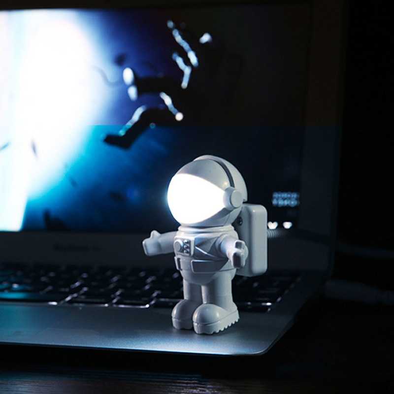 Lampu Astronot USB Flexible Baca Unik Penerangan Keyboard Laptop Spaceman Astronaut