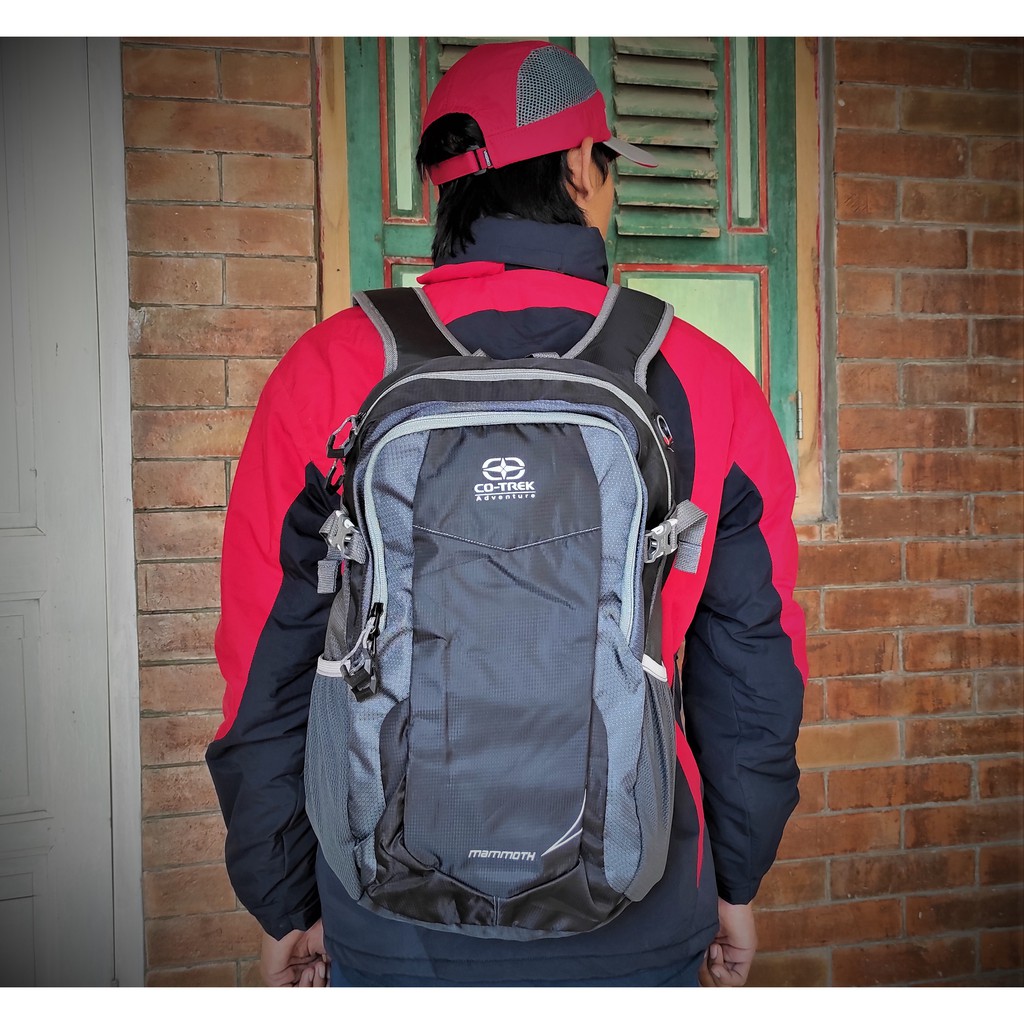 tas daypack Co-trek Mammoth 30L include cover bag