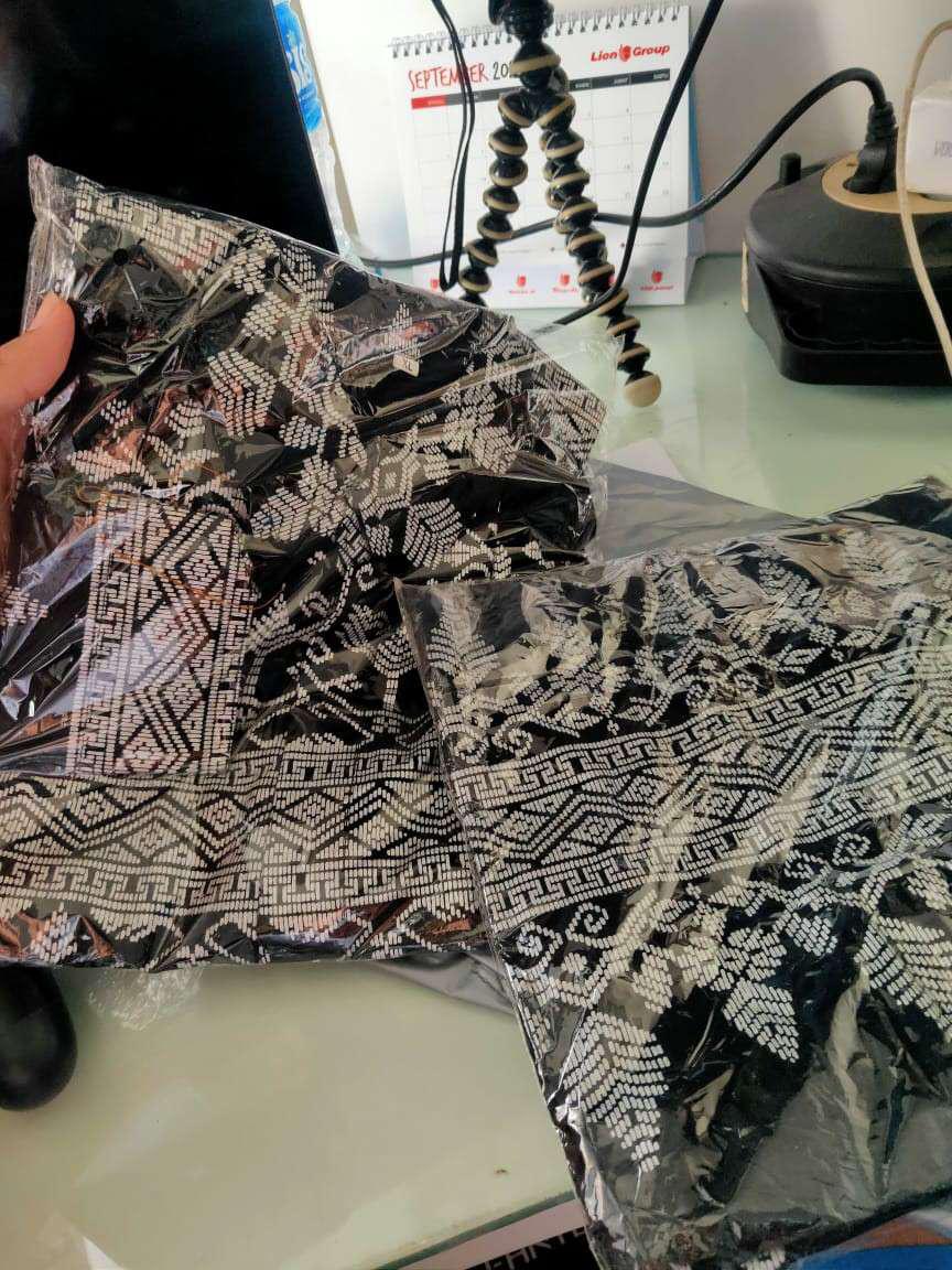 Kemeja Batik Prada Pria Lengan Panjang Kemeja Kondangan Pria Lengan Panjang