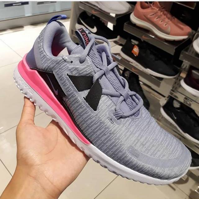 harga nike roshe run sport station