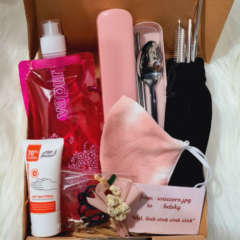 Hampers New Normal Kit / Kado Masker Botol Minum Sendok