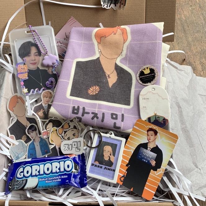 

L4R♘ GIFT BOX HAMPERS | HAMPERS BIRTHDAY LEBARAN WEDDING GRADUATION BTS NCT MURAH Pasti Ada