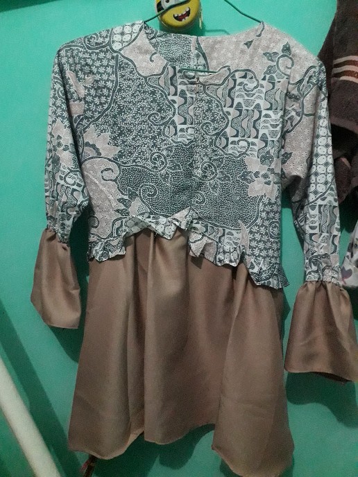 Atasan Batik Dolby Dolbi Dobby Doby Tenun Sutra Tulis Halus Katun Atbm Baron ,sarombit Atasan