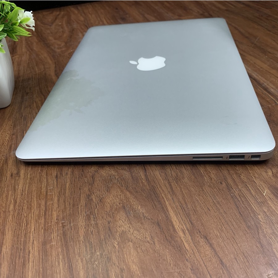 Macbook Air 13-inch Ci5 Ram 4GB SSD 128GB 2012 Muluss