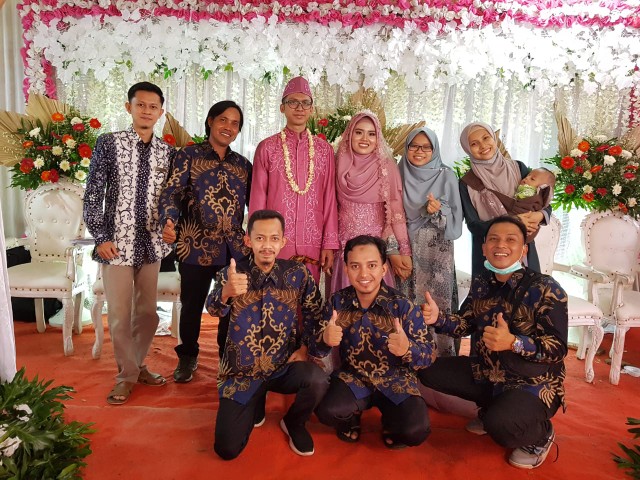 Krisno Mukti Navy Kemeja Batik Pria Lengan Panjang Full Furing Katun Halus Batu Raden