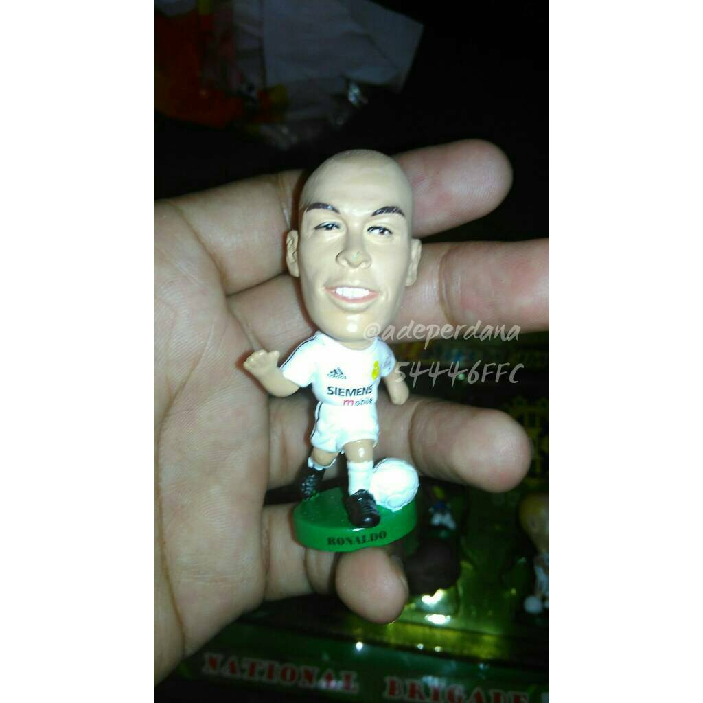 Ronaldo Action Figure Bola Real Madrid
