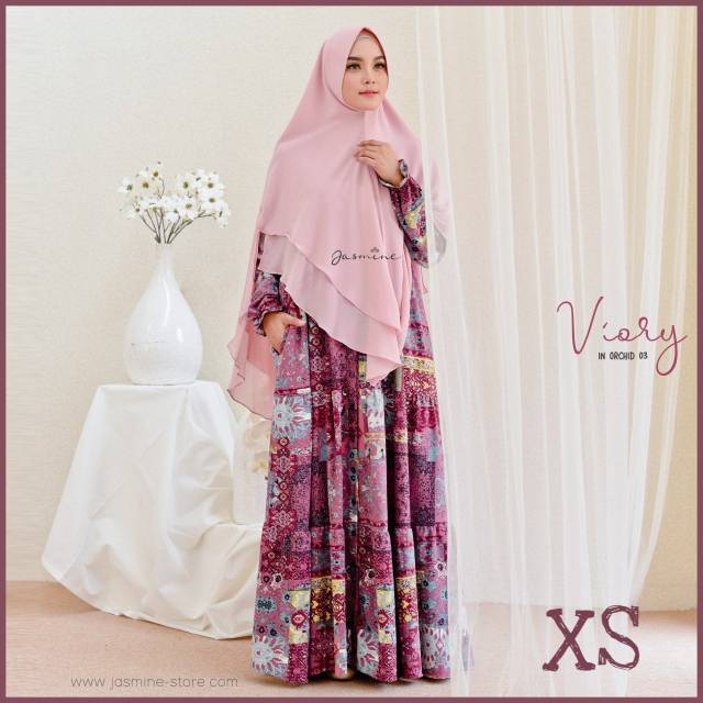 Viory Dress by Jasmine