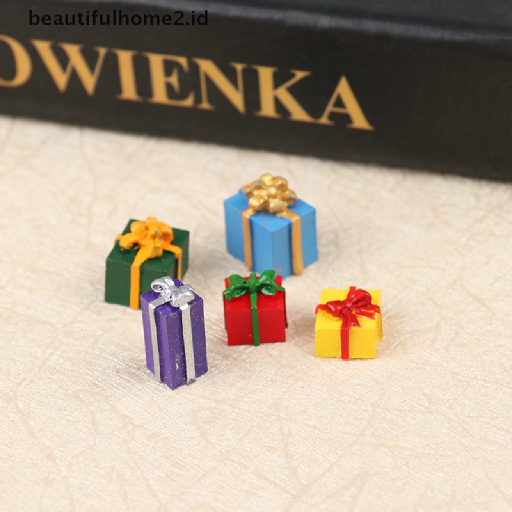 (beautifulhome2.id) 5pcs / Set Mainan Miniatur Kotak Hadiah Skala 1: 12 Untuk Dekorasi Rumah Boneka